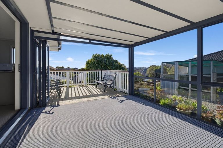 Photo of property in 102 Fergusson Street, Stoke, Nelson, 7011
