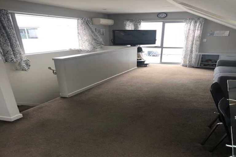 Photo of property in 470g Barbadoes Street, Edgeware, Christchurch, 8013