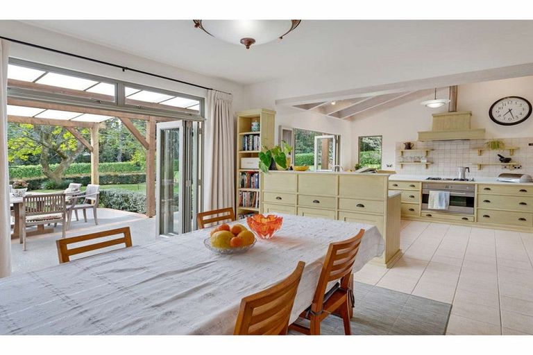 Photo of property in 424 Kerikeri Road, Kerikeri, 0230