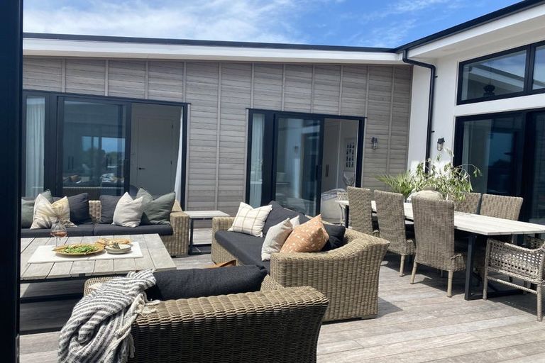 Photo of property in Kotuku Drive, Paraparaumu Beach, Paraparaumu, 5032