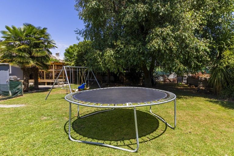 Photo of property in 12 Bright Crescent, Maraenui, Napier, 4110