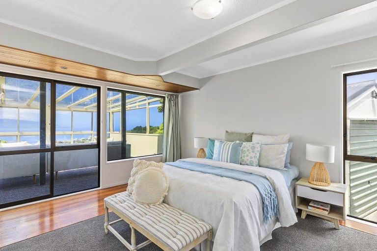 Photo of property in 52 Frobisher Street, Island Bay, Wellington, 6023