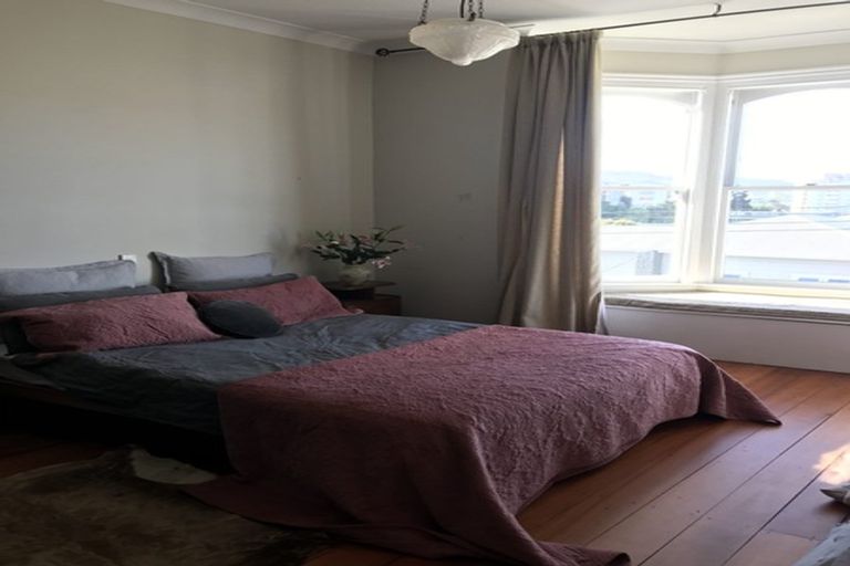 Photo of property in 37 Hall Street, Newtown, Wellington, 6021
