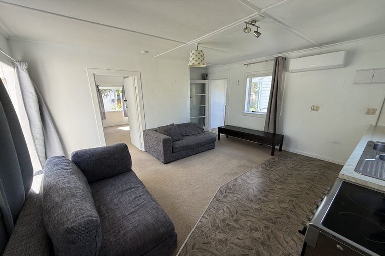 Photo of property in 12 Centreway Road, Orewa, 0931
