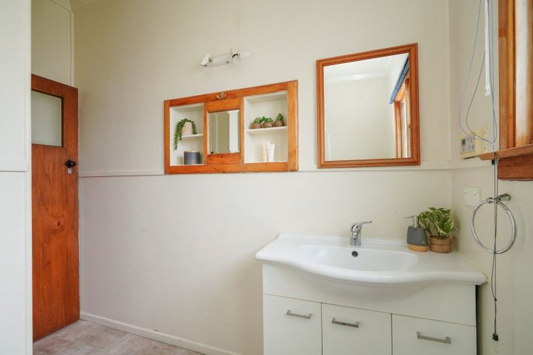 Photo of property in 32 Melbourne Street, Windsor, Invercargill, 9810