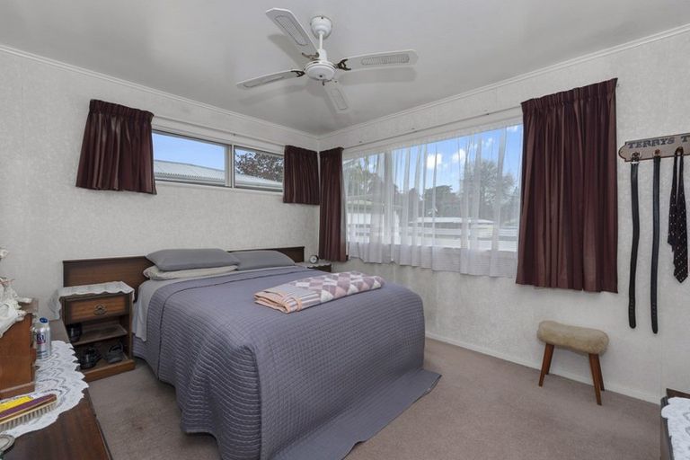 Photo of property in 40 Rutherford Street, Chedworth, Hamilton, 3210