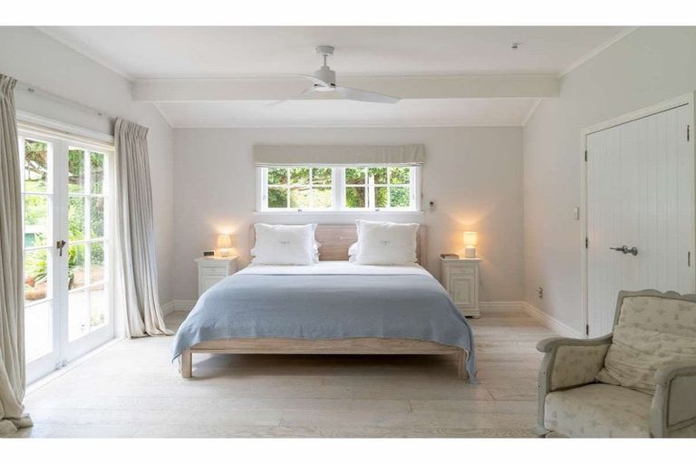 Photo of property in 37 Riverview Road, Kerikeri, 0230