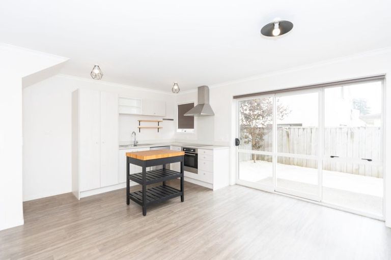 Photo of property in 79 Chiefs Court, Hamilton East, Hamilton, 3216