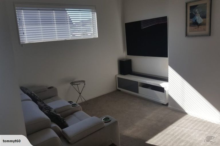 Photo of property in 259 Millwater Parkway, Silverdale, 0932