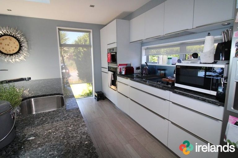 Photo of property in 116 Glenstrae Road, Redcliffs, Christchurch, 8081