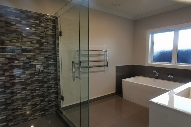 Photo of property in 17 Karl Michael Crescent, Flagstaff, Hamilton, 3210