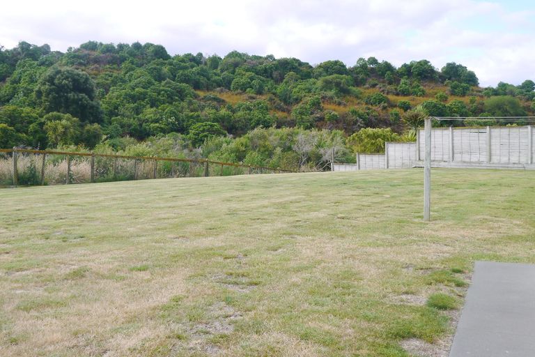 Photo of property in 41 Pukeko Way, Kinloch, Taupo, 3377
