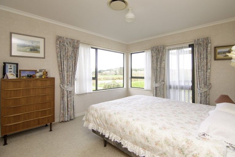 Photo of property in 87 Waterloo Crescent, Hokowhitu, Palmerston North, 4410