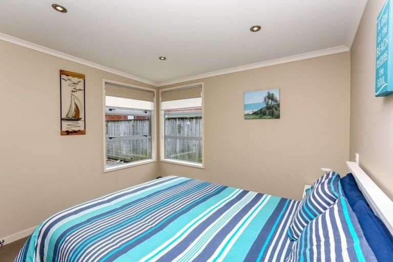 Photo of property in 32b Gilbert Street, New Plymouth, 4310
