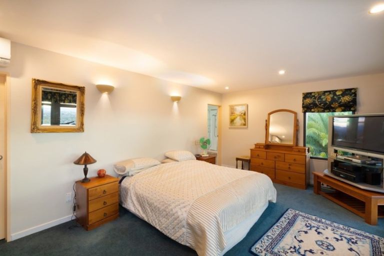 Photo of property in 35 Major Aitken Drive, Huntsbury, Christchurch, 8022