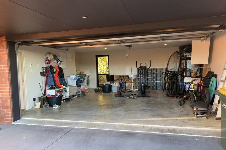 Photo of property in 427 Carrington Street, Upper Vogeltown, New Plymouth, 4310