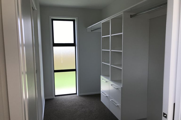 Photo of property in 92 Hillpark Drive, Pokeno, 2402