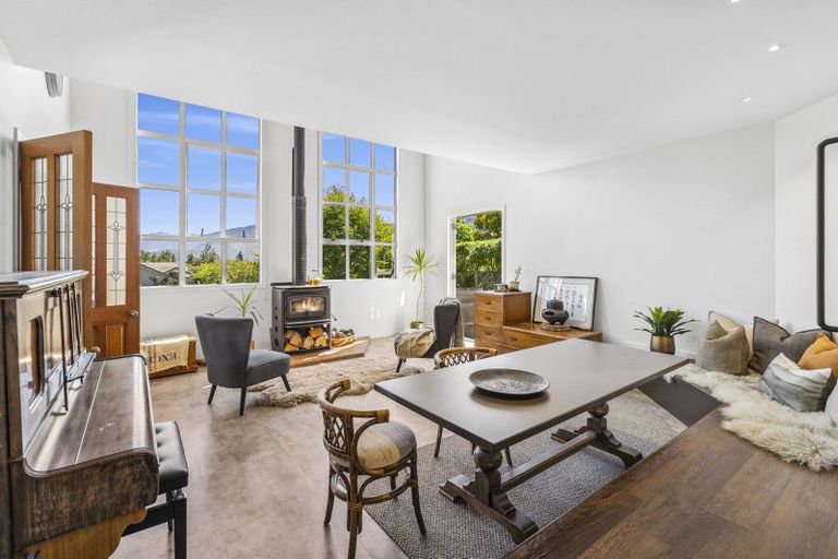 Photo of property in 22 Penrith Park Drive, Wanaka, 9305