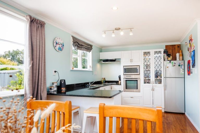 Photo of property in 42 Hastings Street, Halcombe, Feilding, 4779