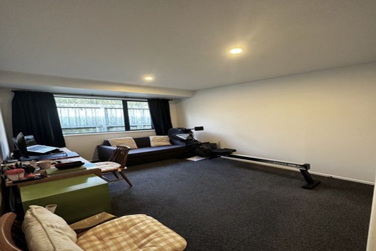 Photo of property in 242 Ballintoy Park Drive, Welcome Bay, Tauranga, 3175