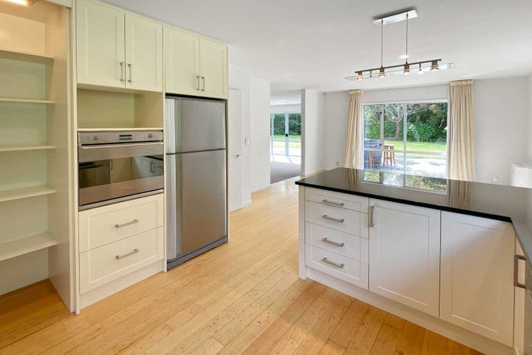 Photo of property in 533 Johns Road, Harewood, Christchurch, 8051