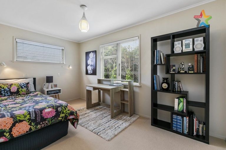 Photo of property in 80 Queens Grove, Hutt Central, Lower Hutt, 5010