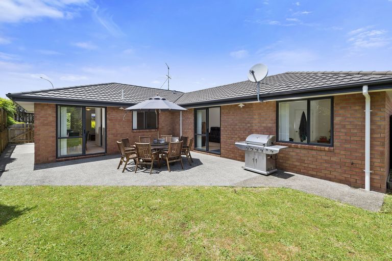 Photo of property in 108 Valley Road, Pukekohe, 2120