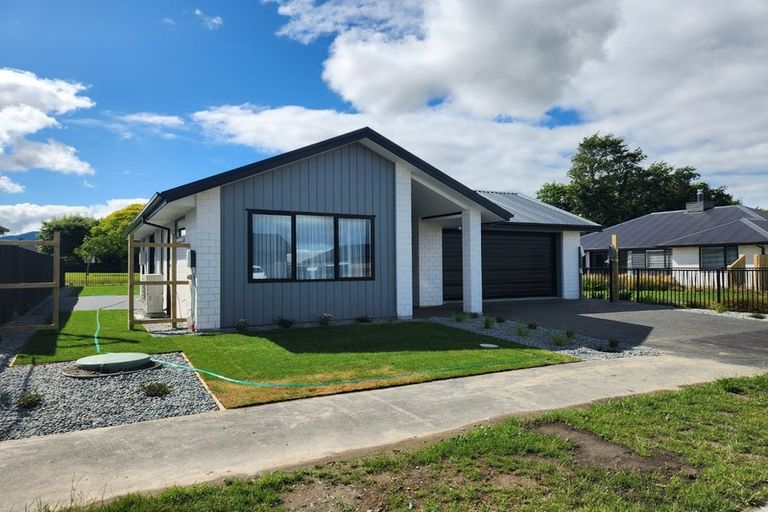 Photo of property in 30 Glengael Drive, Halswell, Christchurch, 8025