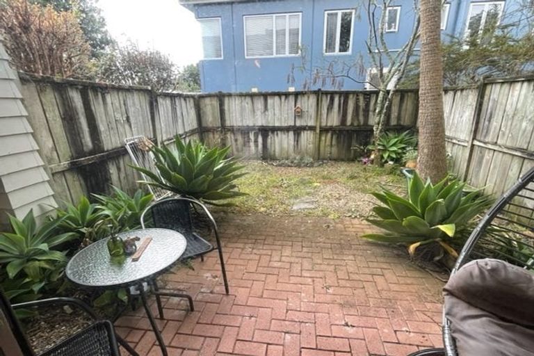 Photo of property in The Grange, 77/92 Bush Road, Albany, Auckland, 0632
