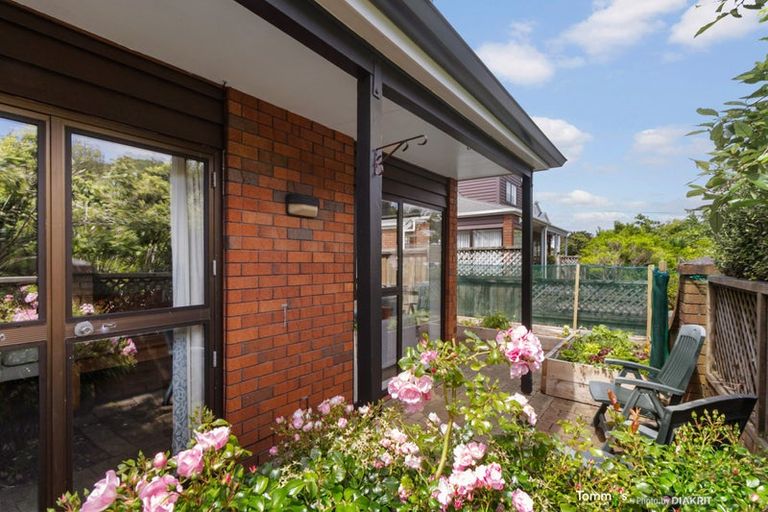 Photo of property in 1/24 Ottawa Road, Ngaio, Wellington, 6035