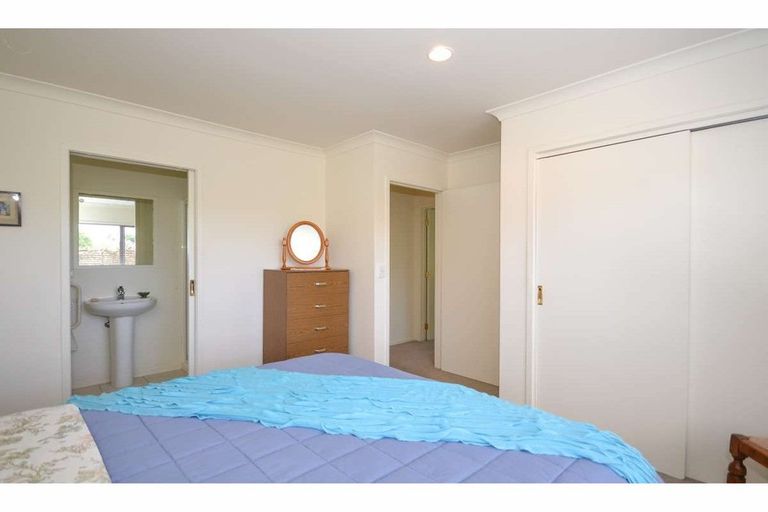 Photo of property in 1a Oakridge Drive, Kerikeri, 0230