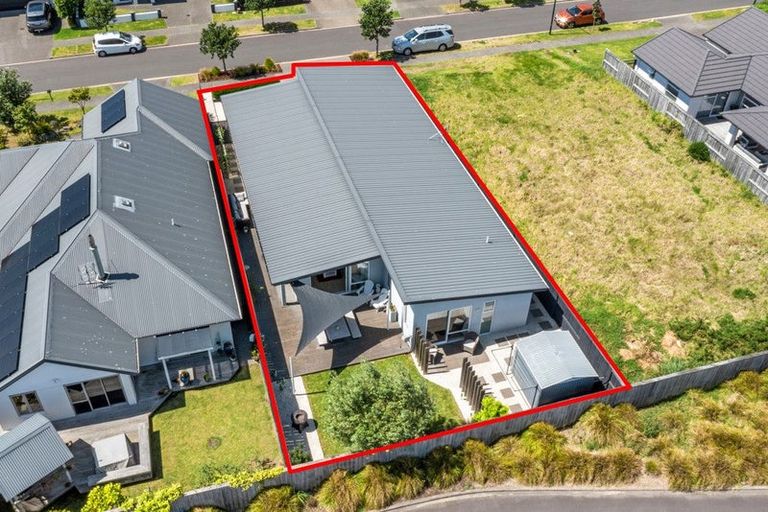 Photo of property in 106 Coast Boulevard, Papamoa Beach, Papamoa, 3118