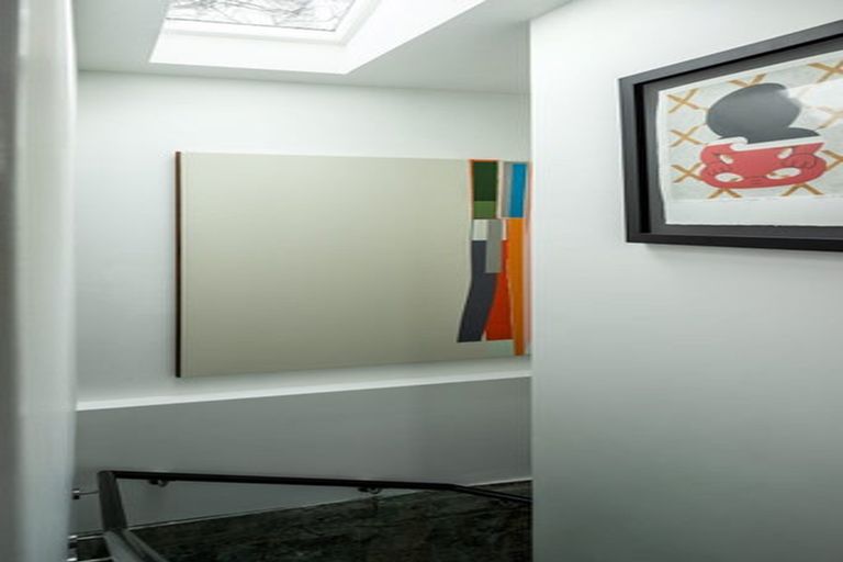 Photo of property in 1a Port Street, Mount Victoria, Wellington, 6011