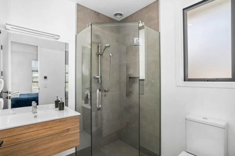 Photo of property in Northlake, 7 Riverslea Road, Wanaka, 9305