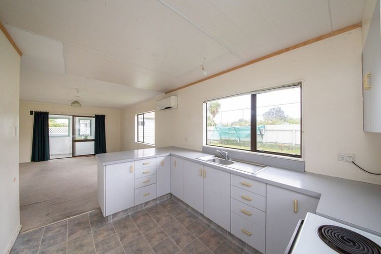 Photo of property in 42 Monckton Street, Feilding, 4702