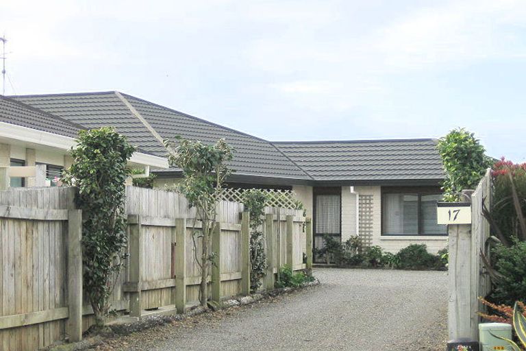 Photo of property in 17 Beach Haven Place, Paraparaumu Beach, Paraparaumu, 5032