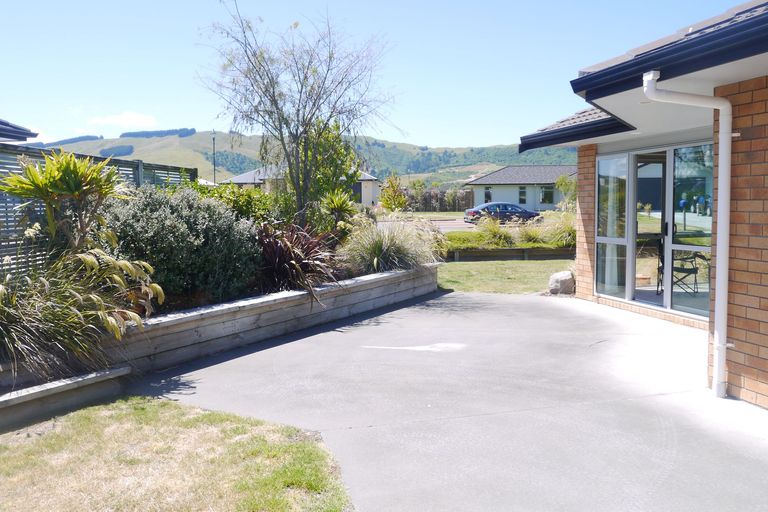 Photo of property in 41 Pukeko Way, Kinloch, Taupo, 3377