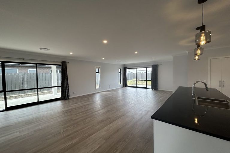 Photo of property in 12 Monowai Street, Poraiti, Napier, 4112