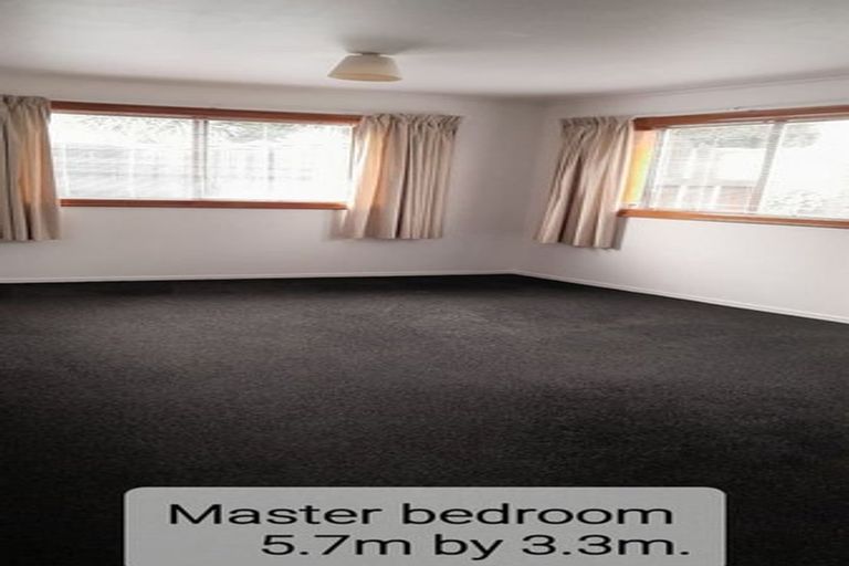 Photo of property in 485 West Coast Road, Glen Eden, Auckland, 0602