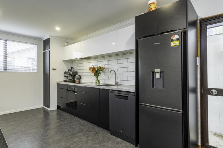 Photo of property in 28 Totara Street, Pleasant Point, 7903