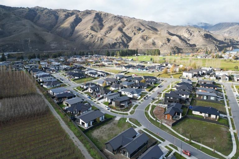 Photo of property in 13 Kohinoor Lane, Cromwell, 9310