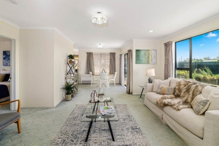 Photo of property in 5 Ashmore Place, Fairy Springs, Rotorua, 3015