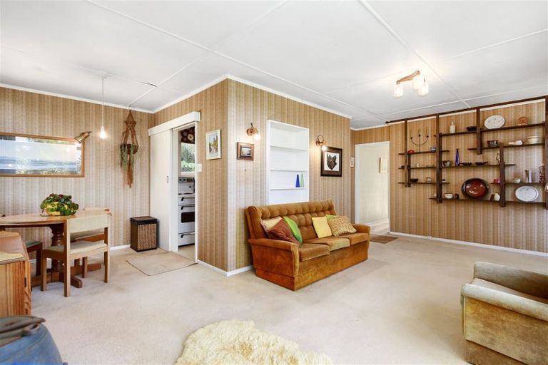 Photo of property in 62 Ironside Road, Johnsonville, Wellington, 6037