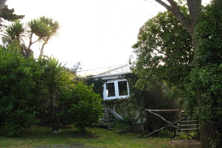 Photo of property in 18 Rowland Street, Osborne, Port Chalmers, 9081