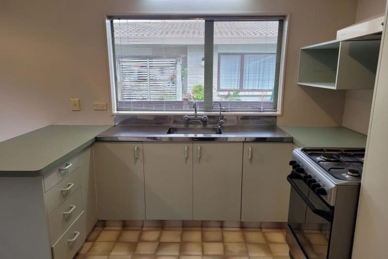 Photo of property in 10a David Street, Westown, New Plymouth, 4310