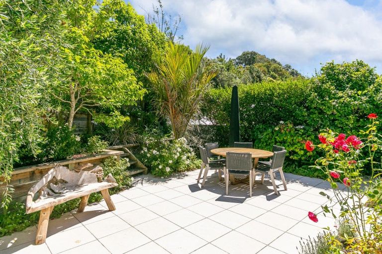 Photo of property in 60 Glen Road, Kelburn, Wellington, 6012