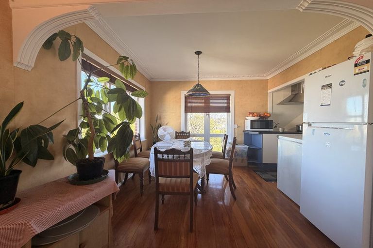 Photo of property in 54 Lyttelton Avenue, Forrest Hill, Auckland, 0620