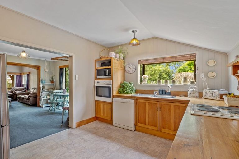 Photo of property in 40 Saint James Street, Southbridge, 7602