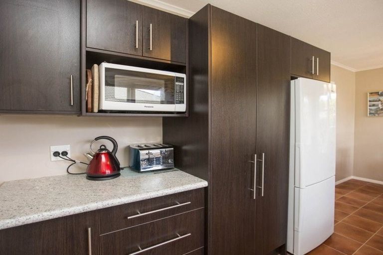 Photo of property in 24 Routley Crescent, Elderslea, Upper Hutt, 5018