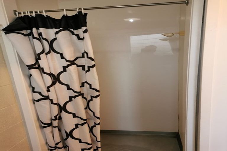 Photo of property in 1/382 Main Road North, Bay View, Napier, 4104